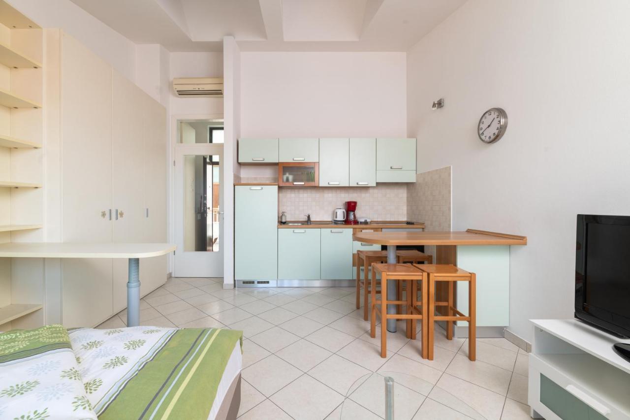 Seaview Studio Umag Exterior photo
